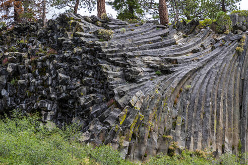 Rock formation of columnar basalt, Devils Postpile National Monument, Mammoth Mountain, California, United States of America, North America - RHPLF30891