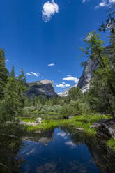 Mirror Lake im Tenaya Canyon, Yosemite-Nationalpark, UNESCO-Welterbe, Kalifornien, Vereinigte Staaten von Amerika, Nordamerika - RHPLF30925