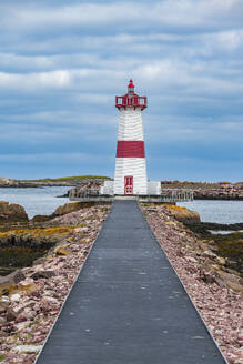 Leuchtturm von St. Pierre, Gebietskörperschaft Saint-Pierre und Miquelon, Überseekollektivität Frankreichs, Nordamerika - RHPLF30966