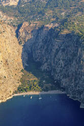 Luftaufnahme des Schmetterlingstals, Oludeniz, Fethiye, Mugla, Türkei. - AAEF24677