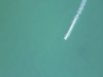 Luftaufnahme von Jet-Skis, Siculiana, Sizilien, Italien. - AAEF24693