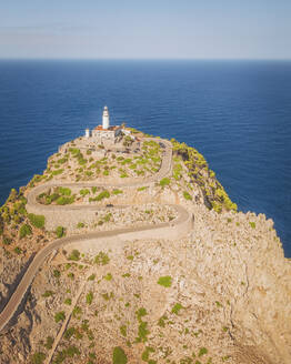 Luftaufnahme von Kap Formentor, Insel Mallorca, Balearen, Spanien. - AAEF24967