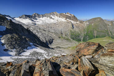 Österreich, Tirol, Hochfeiler vom Gipfel des Schonbichler Horns aus gesehen - ANSF00708