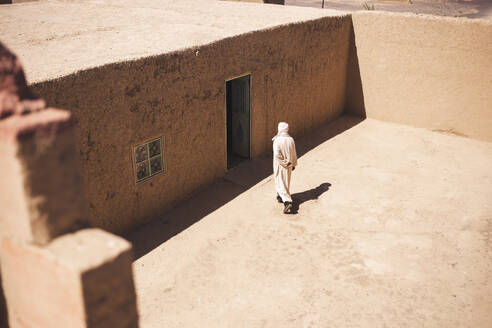 Haus aus Baumaterial in Merzouga, Marokko - PCLF00907