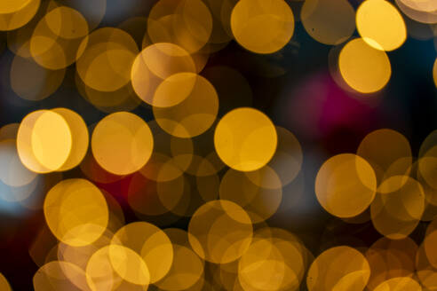 Orange glowing defocused Christmas lights - NGF00809