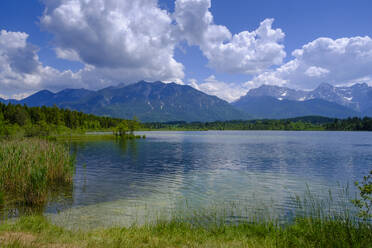Germany, Bavaria, Barmsee lake in summer with Karwendel range in background - LBF03870