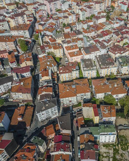 Luftaufnahme des Wohnviertels Beyoglu in der Innenstadt von Istanbul, Türkei. - AAEF25514