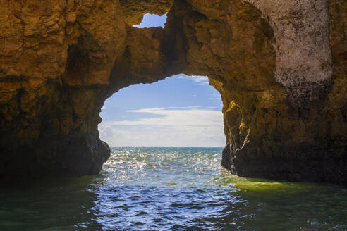 Portugal, Algarve, Lagos, Grotte Ponta da Piedade - ABOF00956