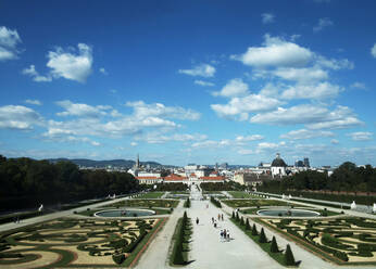 Gärten des Schlosses Belvedere, UNESCO-Welterbe, Wien, Österreich, Europa - RHPLF31693