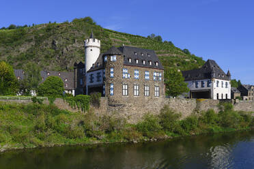 Schloss Gondorf an der Mosel, Kober-Gondorf, Rheinland-Pfalz, Deutschland, Europa - RHPLF32069