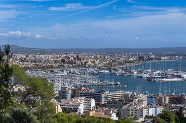 Blick vom Schloss Bellver über Palma, Mallorca, Balearen, Spanien, Mittelmeer, Europa - RHPLF32101