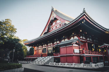Senso-Ji Temple in Tokyo at sunrise, Tokyo, Honshu, Japan, Asia - RHPLF32191