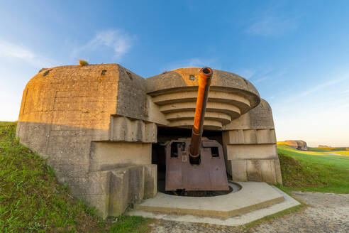 Die deutsche Artilleriebatterie in Longues-sur-Mer, Longues-sur-Mer, Normandie, Frankreich, Europa - RHPLF32235