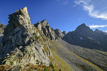 Austria, Tyrol, Aschaffenburger Hohenweg trail in Zillertal Alps - ANSF00734