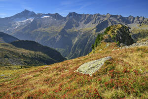 Österreich, Tirol, Aschaffenburger Hohenweg in den Zillertaler Alpen - ANSF00739