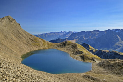 Österreich, Tirol, Blick auf den Junssee in den Tuxer Alpen - ANSF00751