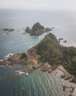 Luftaufnahme von Kap Sata, dem südlichsten Punkt Japans, Präfektur Kagoshima, Kyushu, Japan. - AAEF26679