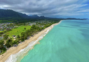 Luftaufnahme von Waimanalo Beach, Oa'hu, Hawaii, Vereinigte Staaten. - AAEF27541