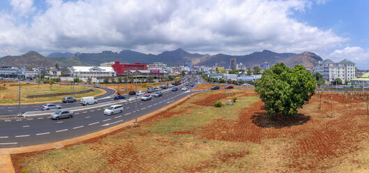 View of city skyline and mountainous backdrop of Port Louis, Port Louis, Mauritius, Indian Ocean, Africa - RHPLF32425