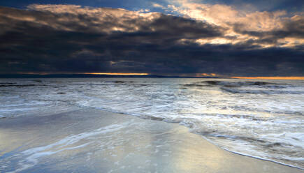 Seascape from Nash Point looking across The Bristol Channel, South Wales, United Kingdom, Europe - RHPLF32474