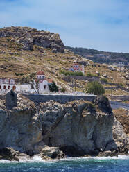 Kapelle und Friedhof in Pigadia, Insel Karpathos, Dodekanes, Griechische Inseln, Griechenland, Europa - RHPLF33168