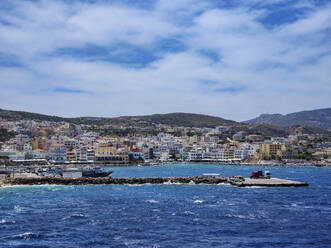 Hafen in Pigadia, Insel Karpathos, Dodekanes, Griechische Inseln, Griechenland, Europa - RHPLF33177