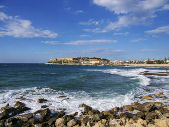 Blick auf die venezianische Burg Fortezza, Stadt Rethymno, Region Rethymno, Kreta, Griechische Inseln, Griechenland, Europa - RHPLF33250