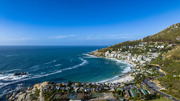 Luftaufnahme der Zwölf Apostel und Camps Bay, Kapstadt, Südafrika, Afrika - RHPLF33303