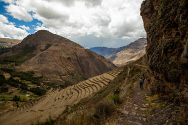 Pisaq-Landschaft, Peru, Südamerika - RHPLF33415