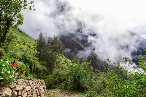 Landschaft entlang des Choquequirao-Pfades, Peru, Südamerika - RHPLF33425