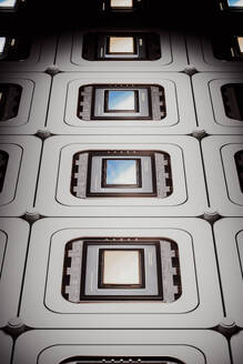 Integrated circuit in a row with illuminated lighting - JPF00508