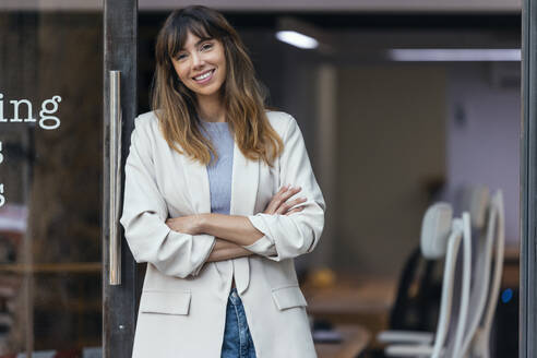 Woman at the office, Barcelona, Spain - JSRF02982