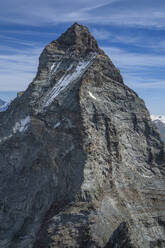 Luftaufnahme der majestätischen Schweizer Alpen in Zermatt, Schweiz. - AAEF28150