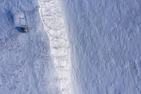 Luftaufnahme des verschneiten Vorkuta, Republik Komi, Russland. - AAEF28330