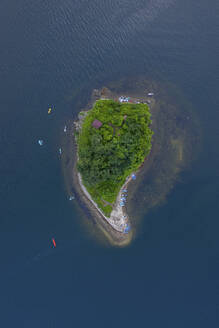 Aerial view of Vladivostok, Papenberg island, boats, Primorsky Krai, Russia. - AAEF28389