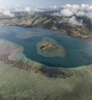 Luftaufnahme von Rodrigues Hermitage Island, Mauritius. - AAEF29766