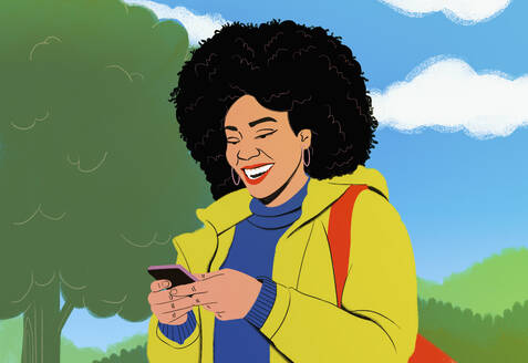 Glückliche junge Frau mit Afro, die mit ihrem Smartphone im Park SMS schreibt - FSIF07088