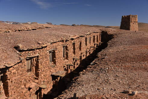 Getreidespeicher der Berber, Agadir Tashelhit, in Form einer Festung, Anti-Atlas-Gebirge, Marokko, Nordafrika, Afrika - RHPLF33758