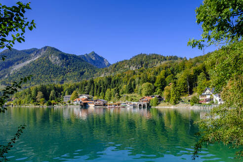 Urfeld at the lake Walchensee, Upper Bavaria, Bavaria, Germany - LBF03902